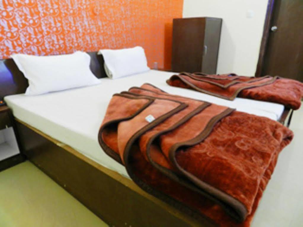 Hotel Le Princess @ Airport New Delhi Exterior foto