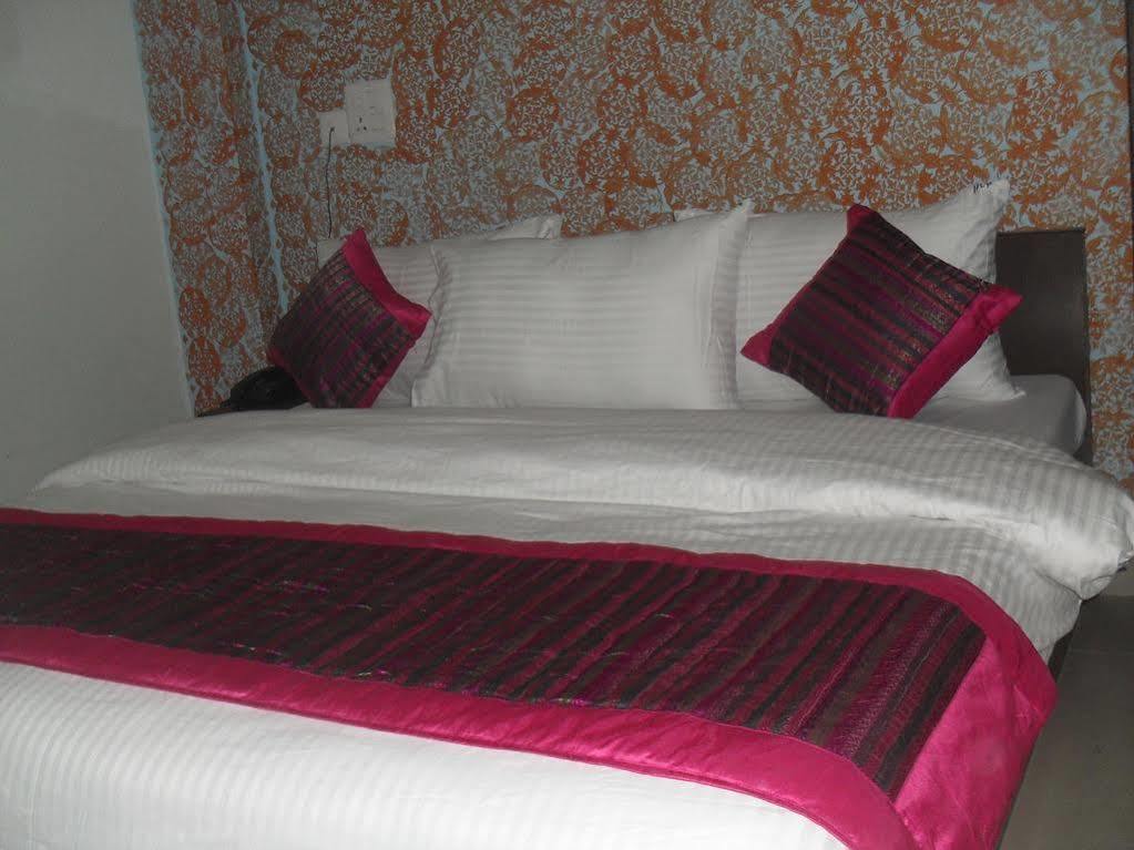 Hotel Le Princess @ Airport New Delhi Exterior foto
