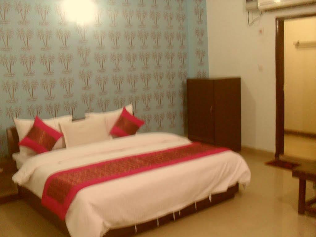 Hotel Le Princess @ Airport New Delhi Exterior foto