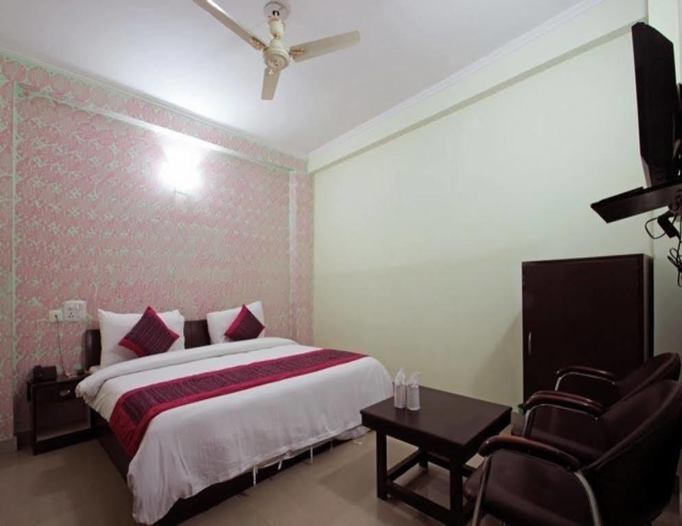 Hotel Le Princess @ Airport New Delhi Exterior foto