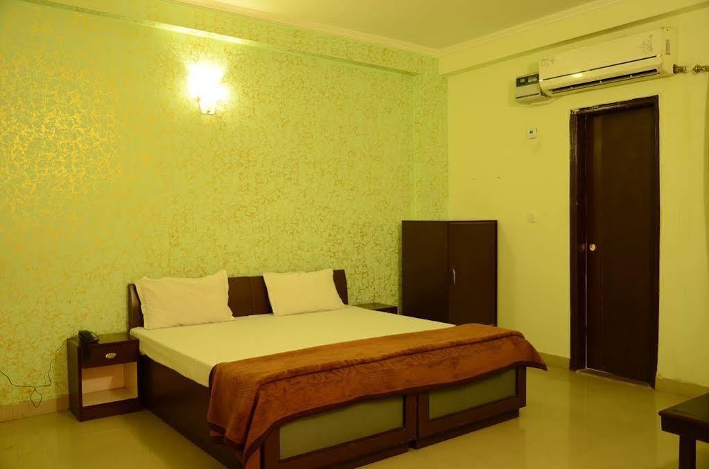 Hotel Le Princess @ Airport New Delhi Exterior foto